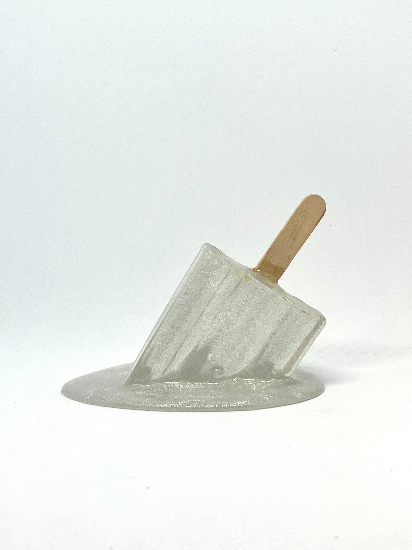 Clear mini melting resin popsicle with shimmer